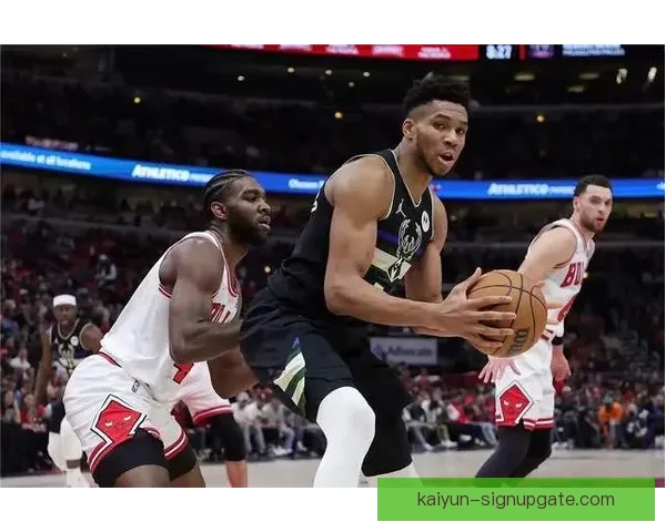 戴维斯近期边路表现稳健，逐渐显现统治趋势